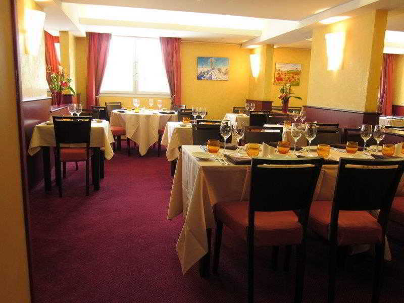 Kyriad Tours - Joué-lés-Tours Restaurante foto